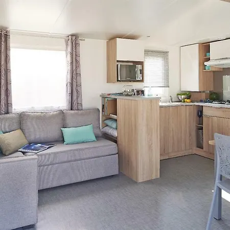 Bungalow Vacances Kamp alanı Biot