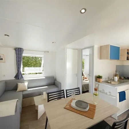 Kamp alanı Bungalow Vacances Biot